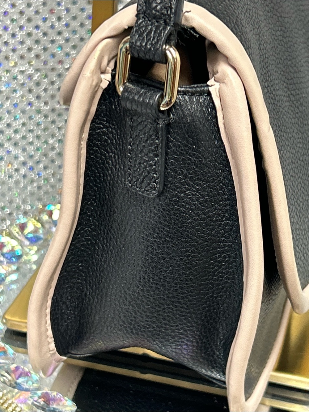 kate spade Black & Cream Pebbled Leather Crossbody Shoulder Bag Approx. 9.5x7x4 - Picture 3 of 16